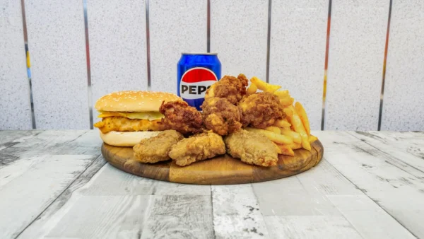 Retro Chicken Burger Meal NEF